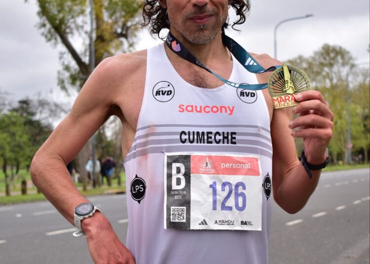 Sanguinetti corrió la Maratón de Buenos Aires