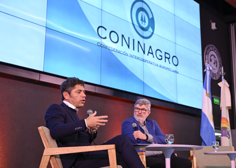 Kicillof participó de un encuentro internacional junto a CONINAGRO