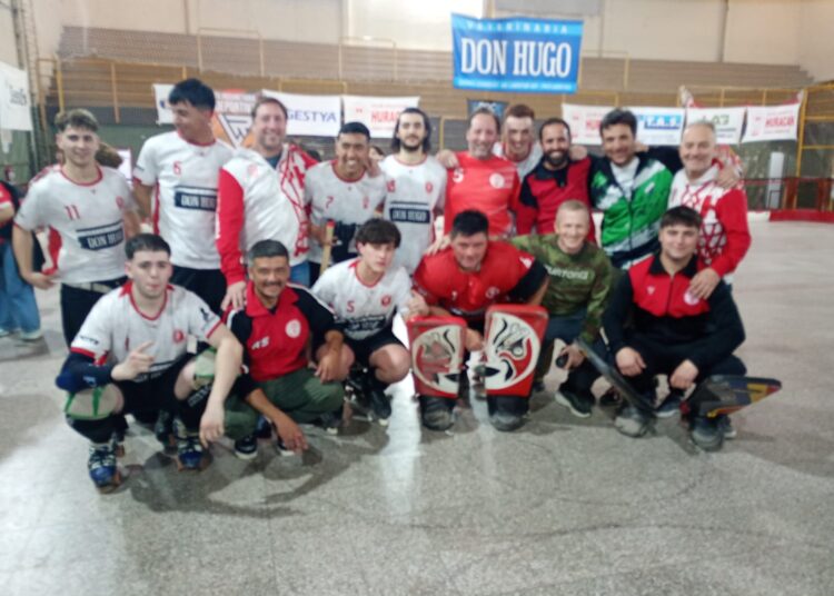Huracán festejó dos títulos en el Primer Federal de Hockey