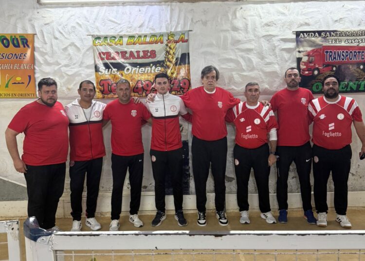 Estudiantes A ganó y es finalista en el Oficial por Trios de Primera