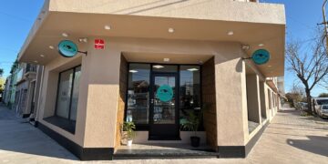 Cristal Almacén de Limpieza abrió sus puertas en Tres Arroyos