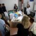 Entrega solidaria de materiales en la Residencia de Larga Estadía Municipal