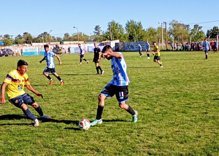 Insólita definición: cinco equipos empataron el primer puesto en Segunda División