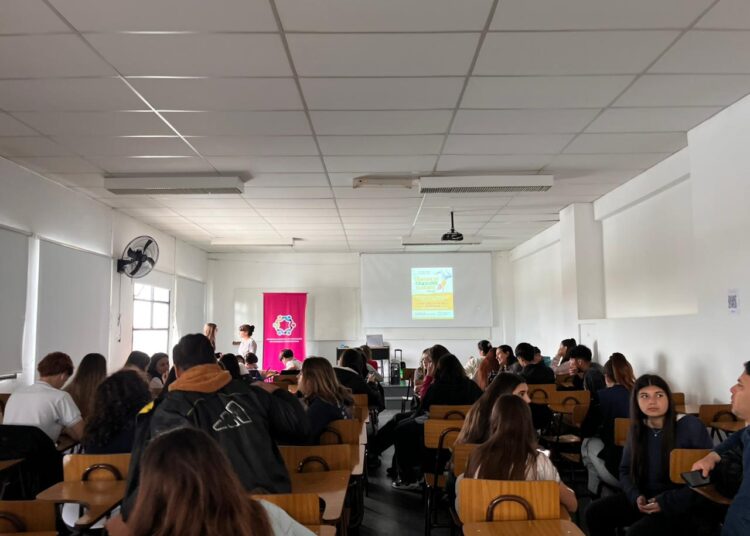 “Drogas Legales” obtuvo el primer lugar en el concurso “Consumo Cuidado”