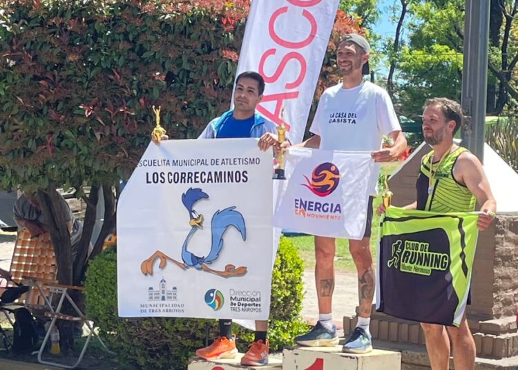 Doble triunfo de los Correcaminos en los 21K La Aventura de Dorrego