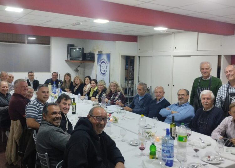 Cena de camaradería entre los clubes de servicio tresarroyenses