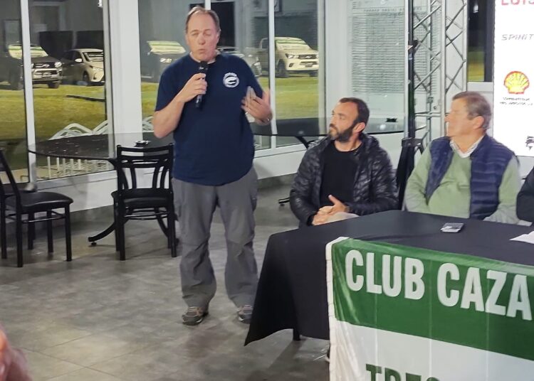 El biólogo Andrés Jaureguizar destacó la decisión del Club de Cazadores de excluir al pez guitarra del concurso de pesca