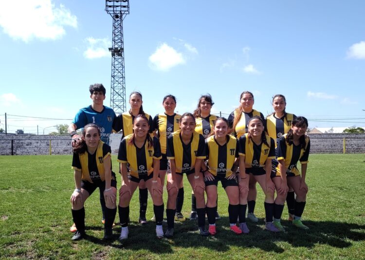 El Nacional ganó y alcanzó a Huracán en la cima del Clausura