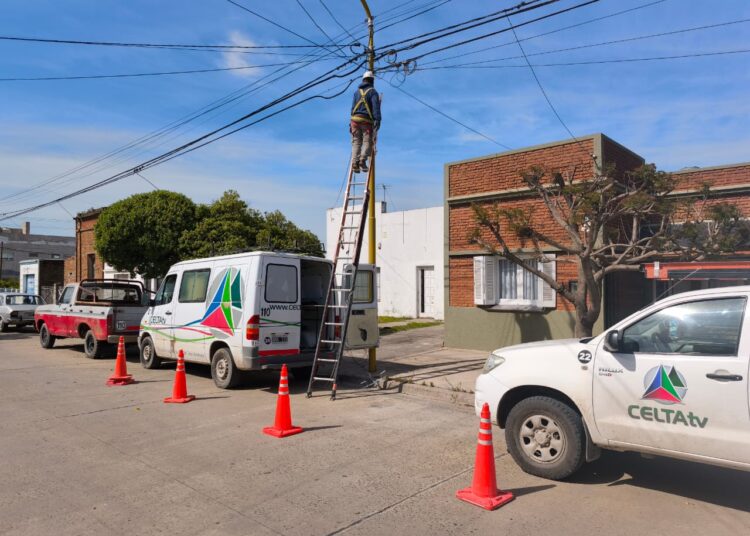 CELTA habilita nuevas manzanas con fibra óptica en el Barrio Islas Malvinas