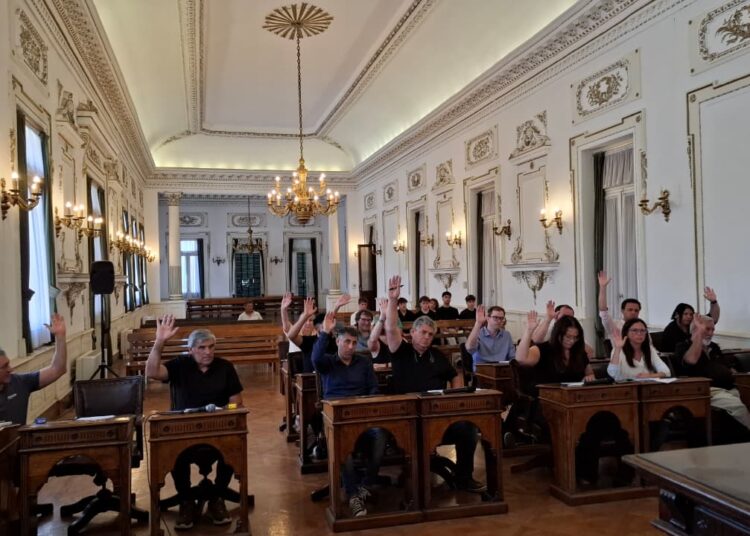 Mayores Contribuyentes aprobaron por mayoría el Presupuesto 2026