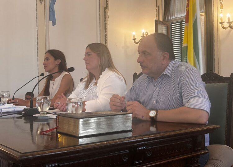 “Garate destacó el rol del diálogo y reafirmó que el Municipio seguirá ‘arremangado’ pese a la falta de apoyo nacional”