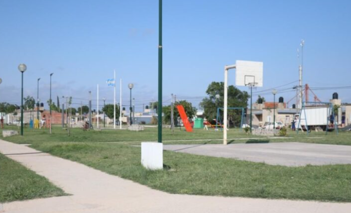 Vecinos de Chacra de López esperan la obra del pavimento y la finalización de la sede barrial