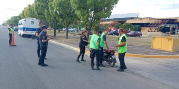 Operativos de control vehicular arrojan múltiples infracciones y secuestros en la ciudad