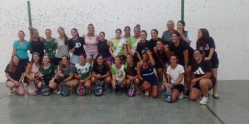 Jornada histórica de pelota paleta femenina en Huracán