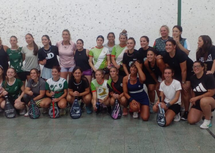 Jornada histórica de pelota paleta femenina en Huracán