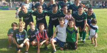 Goles, sorpresas y un clásico sin emociones en el arranque de Primera