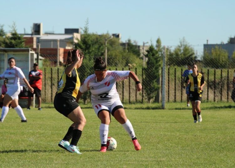 Goleadas en el inicio de la Copa Ciudad de Tres Arroyos