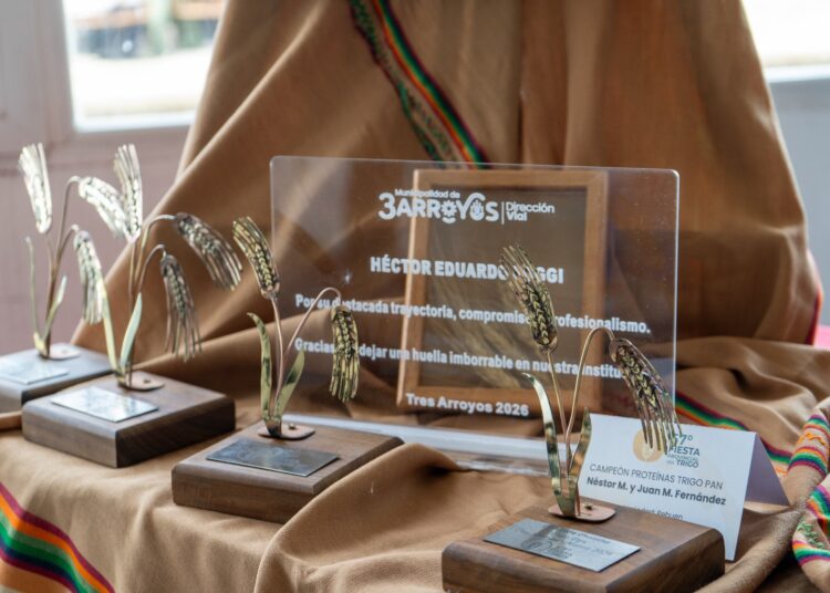 Reconocimientos y premiaciones en el marco de la Fiesta Provincial del Trigo