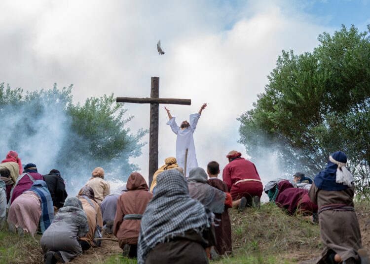 25 Años de Fe y Emoción en el Vía Crucis de Claromecó