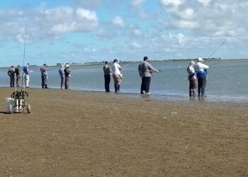 Pesca deportiva: el Club Marea Roja se destacó en Tapera de López y subió al podio provincial