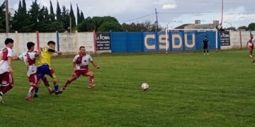 Ascenso: Unión y Claromecó ganaron y meten presión arriba