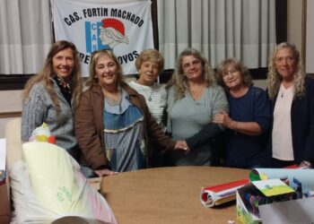 El CAS “Fortín Machado” entregó donaciones a escuelas y ultima detalles para su correcaminata