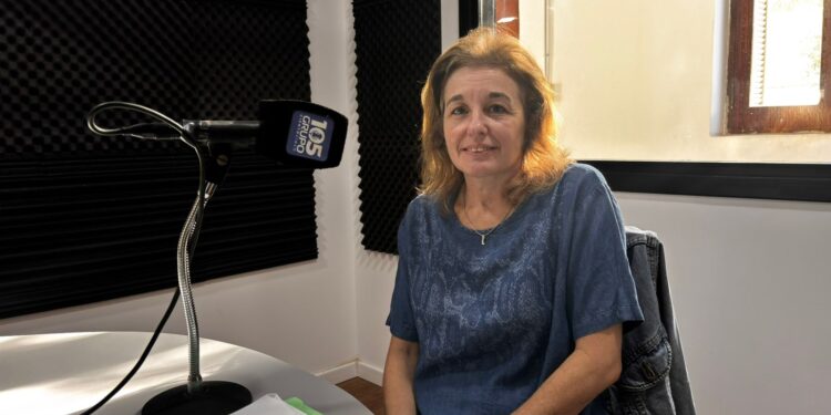 Juliana Arnaiz: Mosaicos y el Arte de Reconstruir