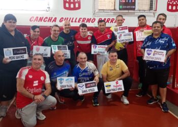 Huracán puso en marcha el torneo especial “Guillermo Barrios” con un emotivo acto inaugural