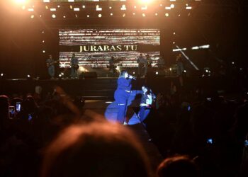 Gran cierre con Flor Álvarez en el aniversario de Tres Arroyos