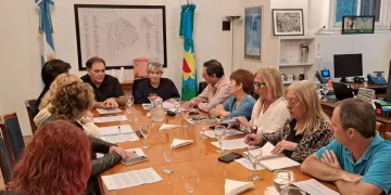 Definen un protocolo para intervenir ante amenazas y alumnos armados en escuelas provinciales