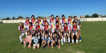 Primera Femenina: Colegiales goleó y quedó como único líder