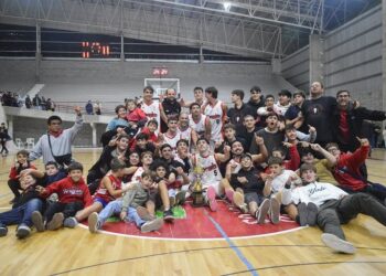 Huracán campeón de la Copa Ciudad de Tres Arroyos tras vencer a Argentino Junior