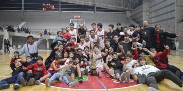 Huracán campeón de la Copa Ciudad de Tres Arroyos tras vencer a Argentino Junior