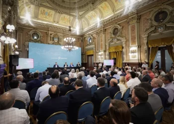 La Provincia reglamentó el fondo para municipios del Presupuesto 2026