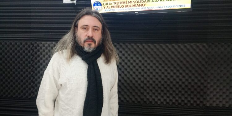 Insurgencia cultural desde el interior: lanzan el «Cine Móvil San Mayol» para rescatar la época de oro del cine nacional