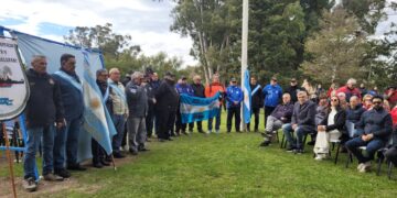 Solemne homenaje en Copetonas por el Día del Encuentro de los Héroes