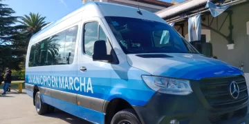 Se abre la inscripción para el uso de las combis municipales en el segundo semestre
