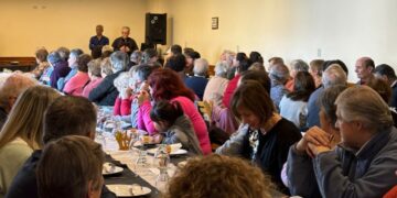 Almuerzo solidario para ayudar a los Reyes Magos en su llegada
