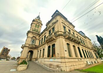 Previsibilidad y cuentas ordenadas: el Municipio deposita este martes los sueldos de junio y el medio aguinaldo