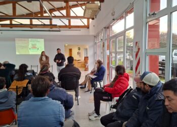 Fortalecen la política ecológica en el interior: capacitaron a trabajadores municipales de Bellocq y Claromecó en gestión de residuos