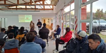 Fortalecen la política ecológica en el interior: capacitaron a trabajadores municipales de Bellocq y Claromecó en gestión de residuos