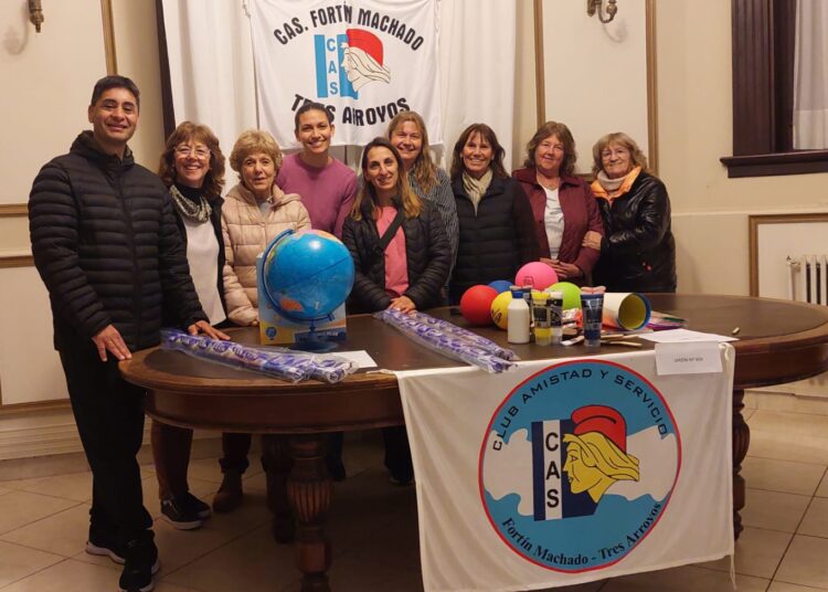 El CAS Fortín Machado realizó donaciones a las instituciones educativas