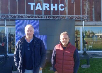«Es un sueño hecho realidad»: Vassolo y Bruel celebraron la inauguración de la cancha sintética del TARHC