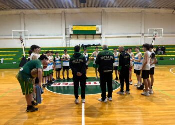 Costa Sud impulsa un programa de padrinazgo para que ningún chico deje de jugar al básquet