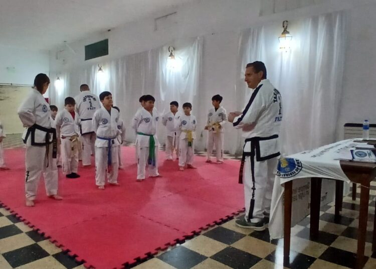 Superación marcial: la Sociedad Libanesa fue sede de un nuevo examen de graduación de Taekwon-Do I.T.F.