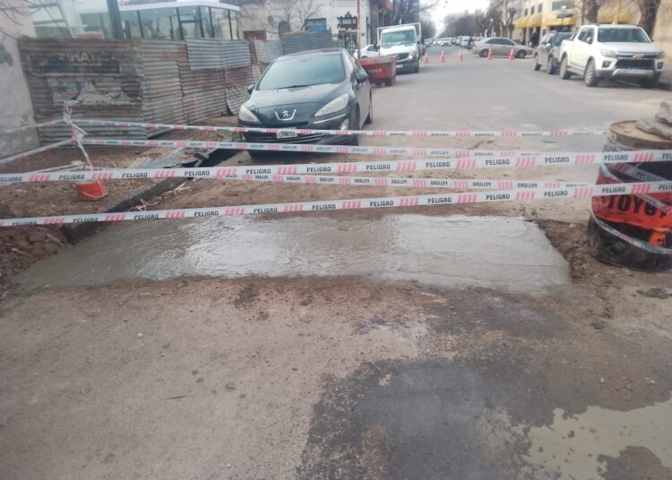 La cuadrilla de bacheo avanza con la reparación de calles en distintos puntos de Tres Arroyos