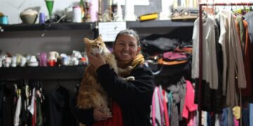 PACMA impulsa una rifa solidaria para construir un nuevo depósito de alimentos para los animales rescatados