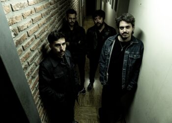 Arlequines presenta su show acústico en La Casona
