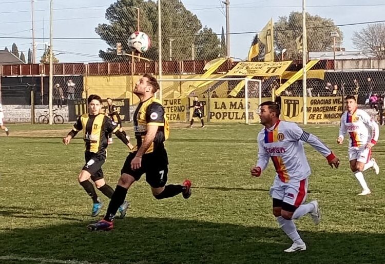 Villa del Parque cerró el Apertura con otra victoria y ya piensa en el Clausura