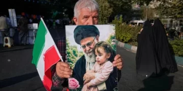Escalada militar en Oriente Medio: Estados Unidos destruyó lanzacohetes iraníes en el estrecho de Ormuz